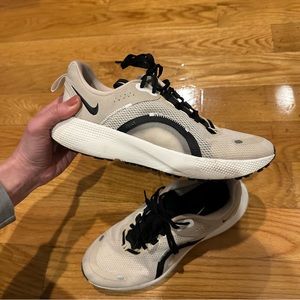 Nike Escape Run 2 Running Shoes